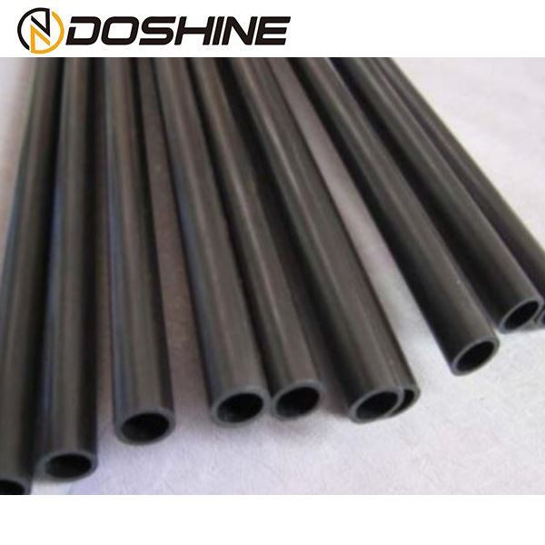 Obična mat cijev od karbonskih vlakana